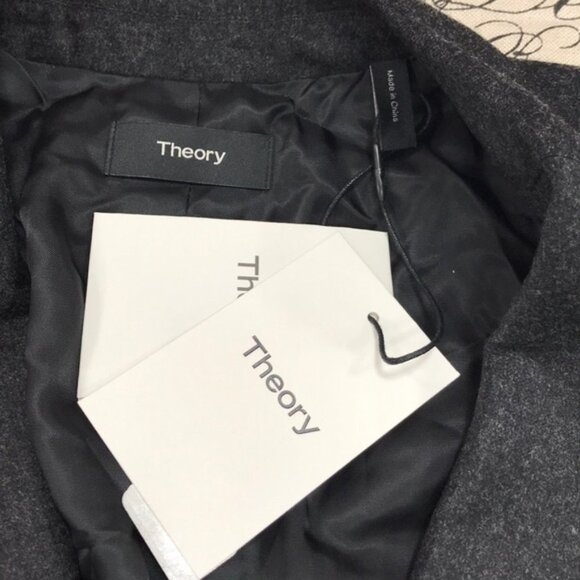 THEORY Staple Blazer in Sleek Flannel - Picture 6 of 9